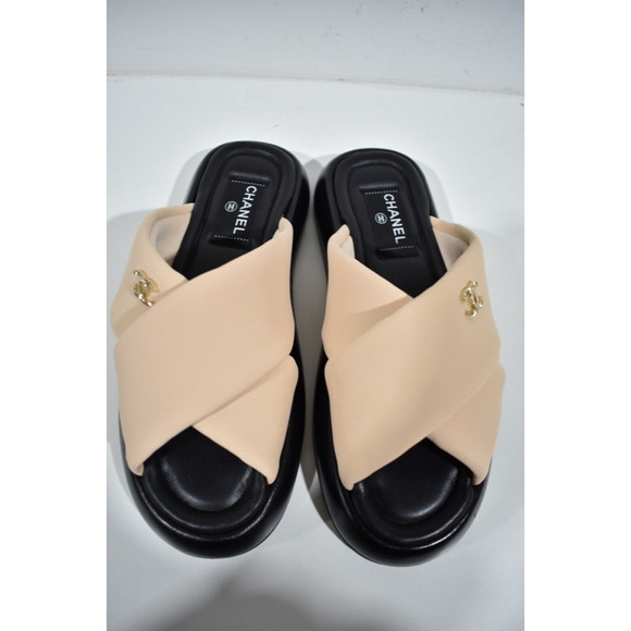 Chanel Beige Black Fabric Criss Cross Puffy CC Logo Slide Mule Sandal Flat 42 - Picture 7 of 12